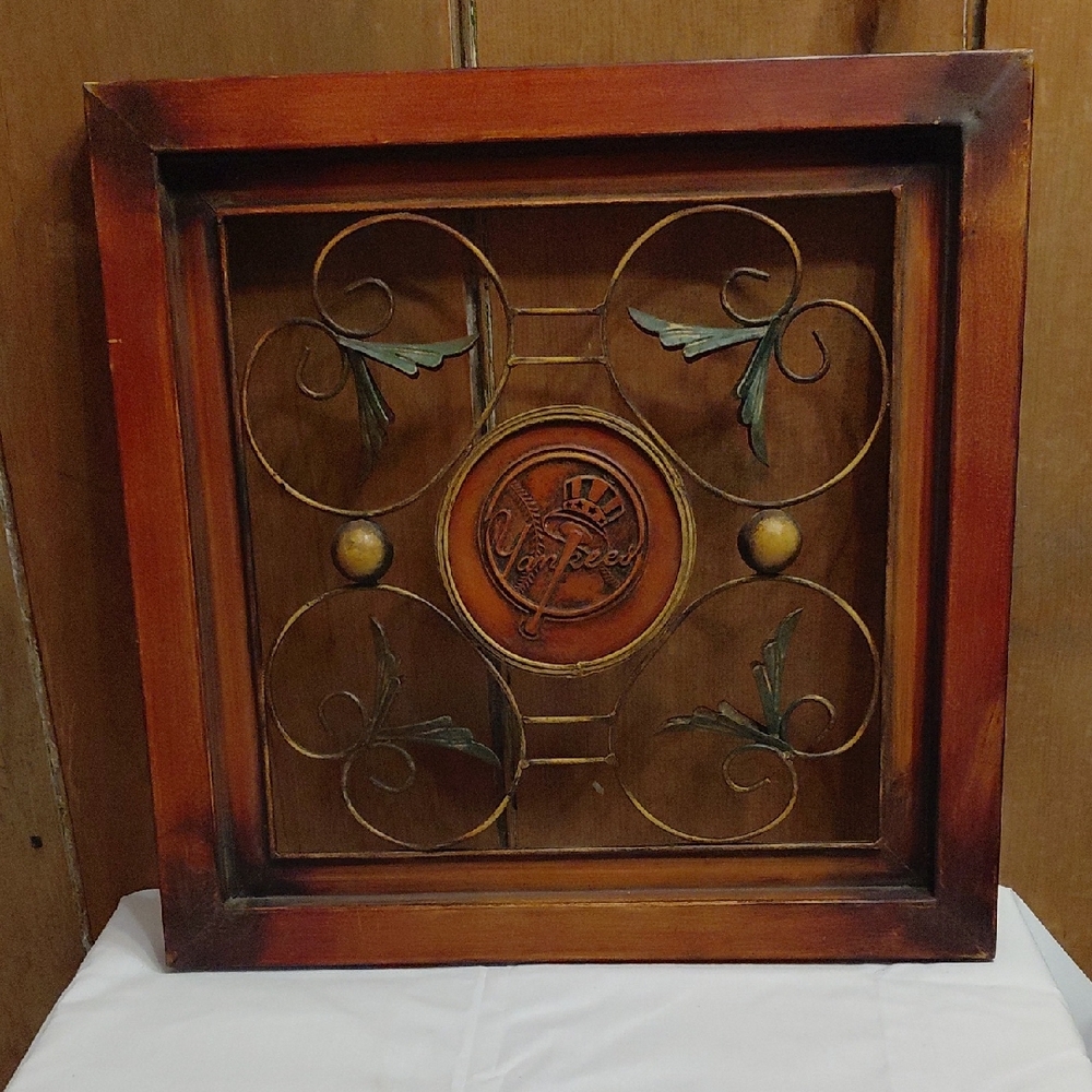 Vintage Style New York Yankees Wall Art with Iron Accents